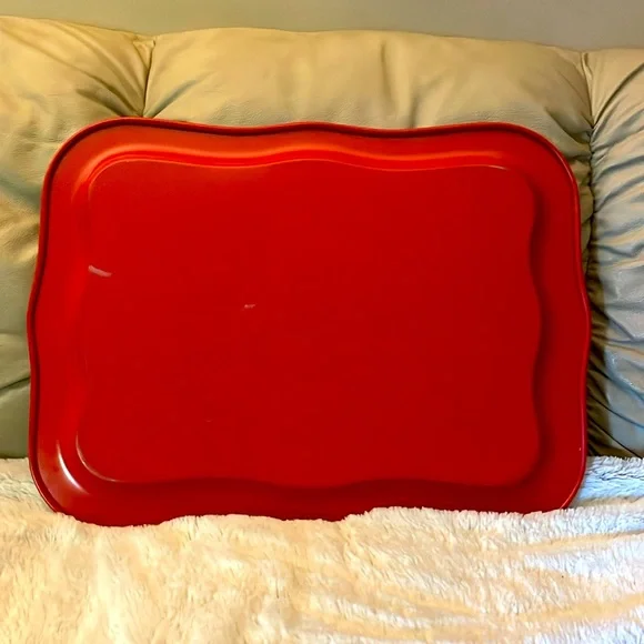 Vintage 1950’s Red Metal Decorative Tray with Floral Design - Picture 3 of 4